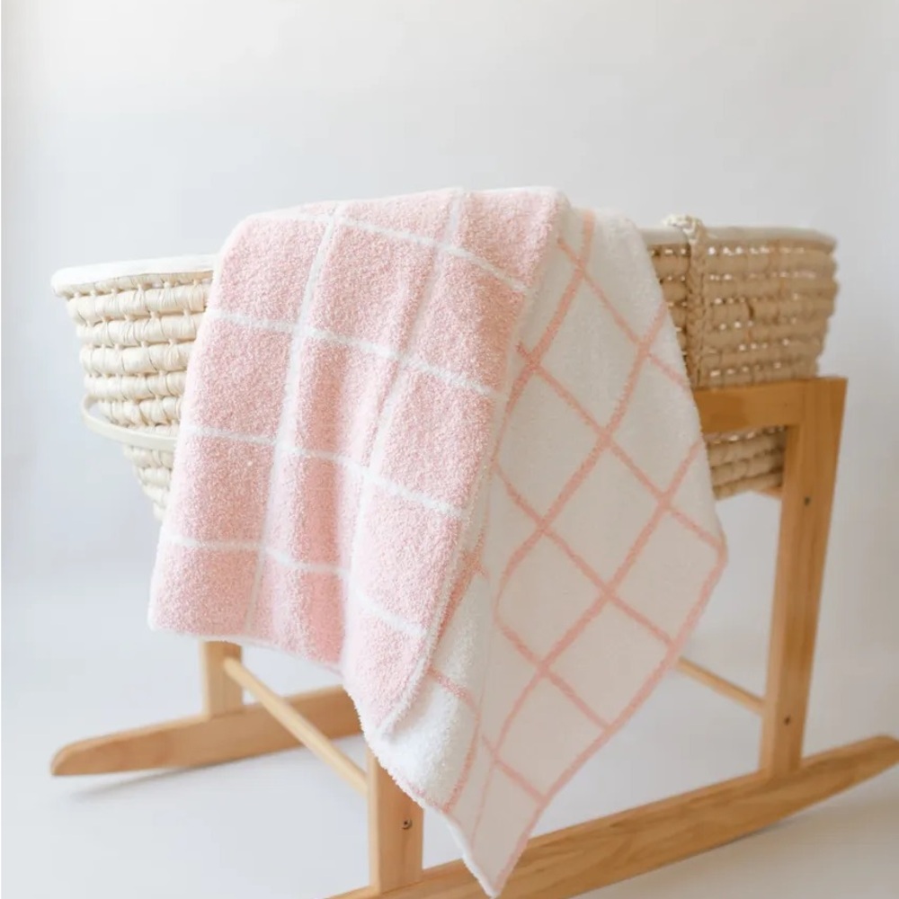 Luna Baby Pink and White Checkered Blanket NWT